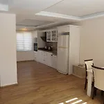 Bluehomes Grand