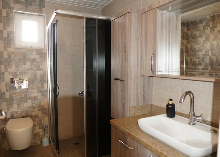 Bluehomes Grand Villa