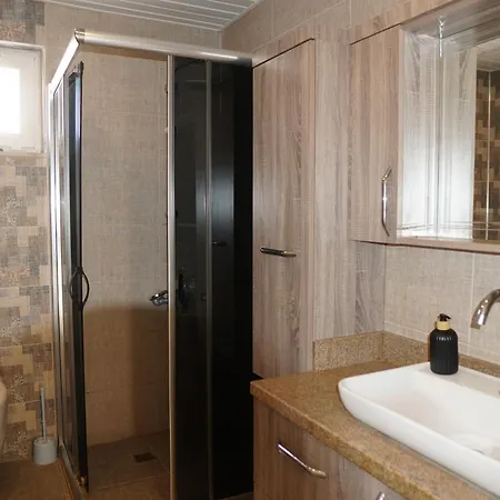 Bluehomes Grand Villa