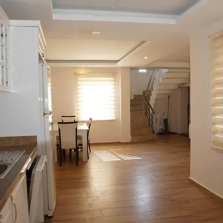 Villa Bluehomes Grand *